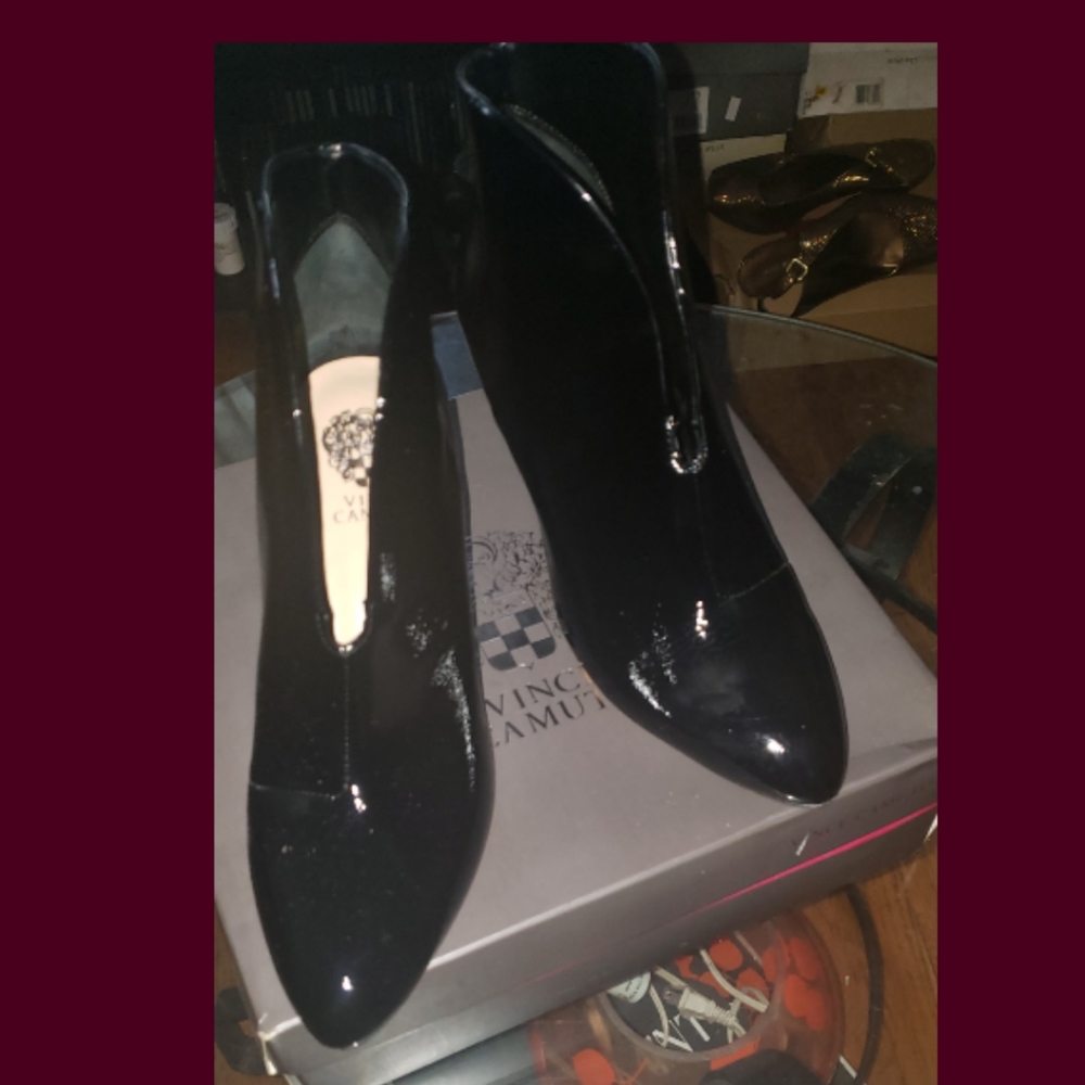 Vince Camuto 11W, Black Patent Leather(real leather)